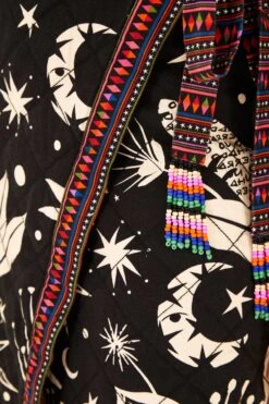 Farm Rio Black & White Cerrado Sky Wrap Skirt 12 Farm Rio Black & White Cerrado Sky Wrap Skirt -Farm Rio Store 301945 05 2bbc7df2 63b6 4cbb 9a71 38a776dbcc32