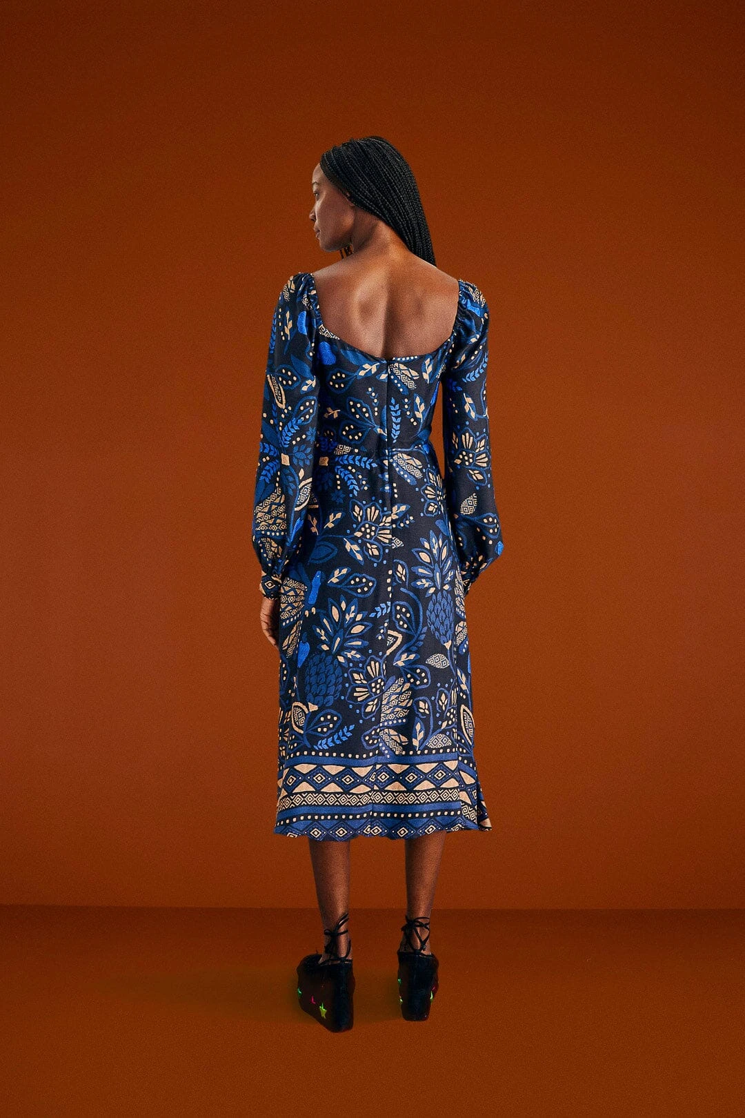 Farm Rio Black Macaw Forest Midi Dress 6 Farm Rio Black Macaw Forest Midi Dress - Image 4