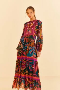 Farm Rio Graphic Foliage Embroidered Maxi Dress -Farm Rio Store 303932 02 095243cc 25f4 4ec8 a3db 98bdce24e055