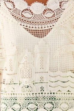 Farm Rio Off-White Morada Boa Guipire Blouse 10 Farm Rio Off-White Morada Boa Guipire Blouse -Farm Rio Store 306104 04