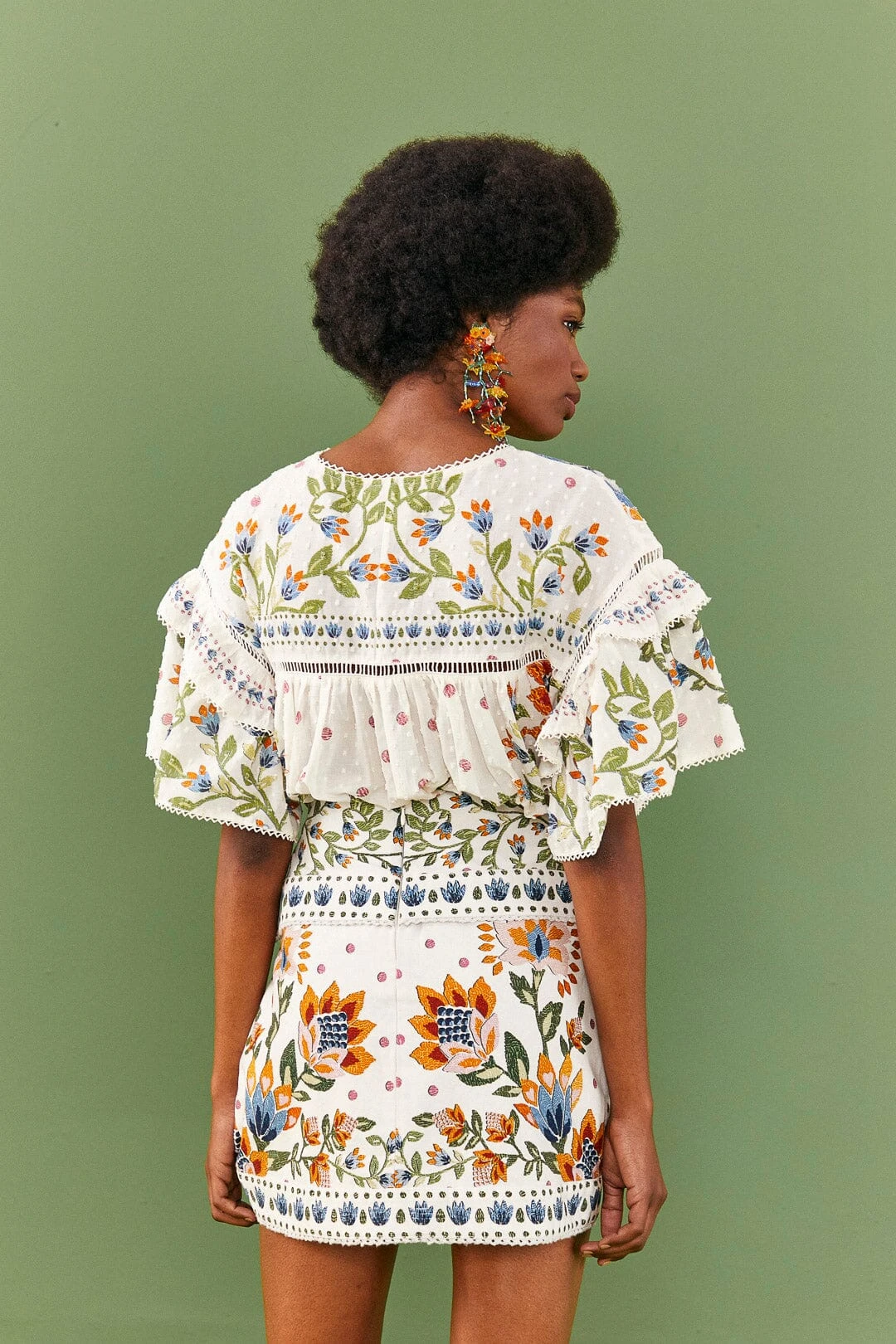 Farm Rio White Summer Garden Mini Skirt 5 Farm Rio White Summer Garden Mini Skirt - Image 3