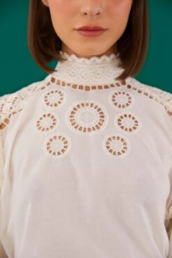 Farm Rio Off-White Romantic Blouse -Farm Rio Store 308187 04