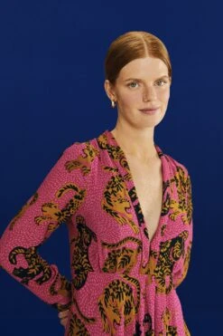 Farm Rio Pink Wild Leopards Maxi Dress 10 Farm Rio Pink Wild Leopards Maxi Dress -Farm Rio Store 308345 03