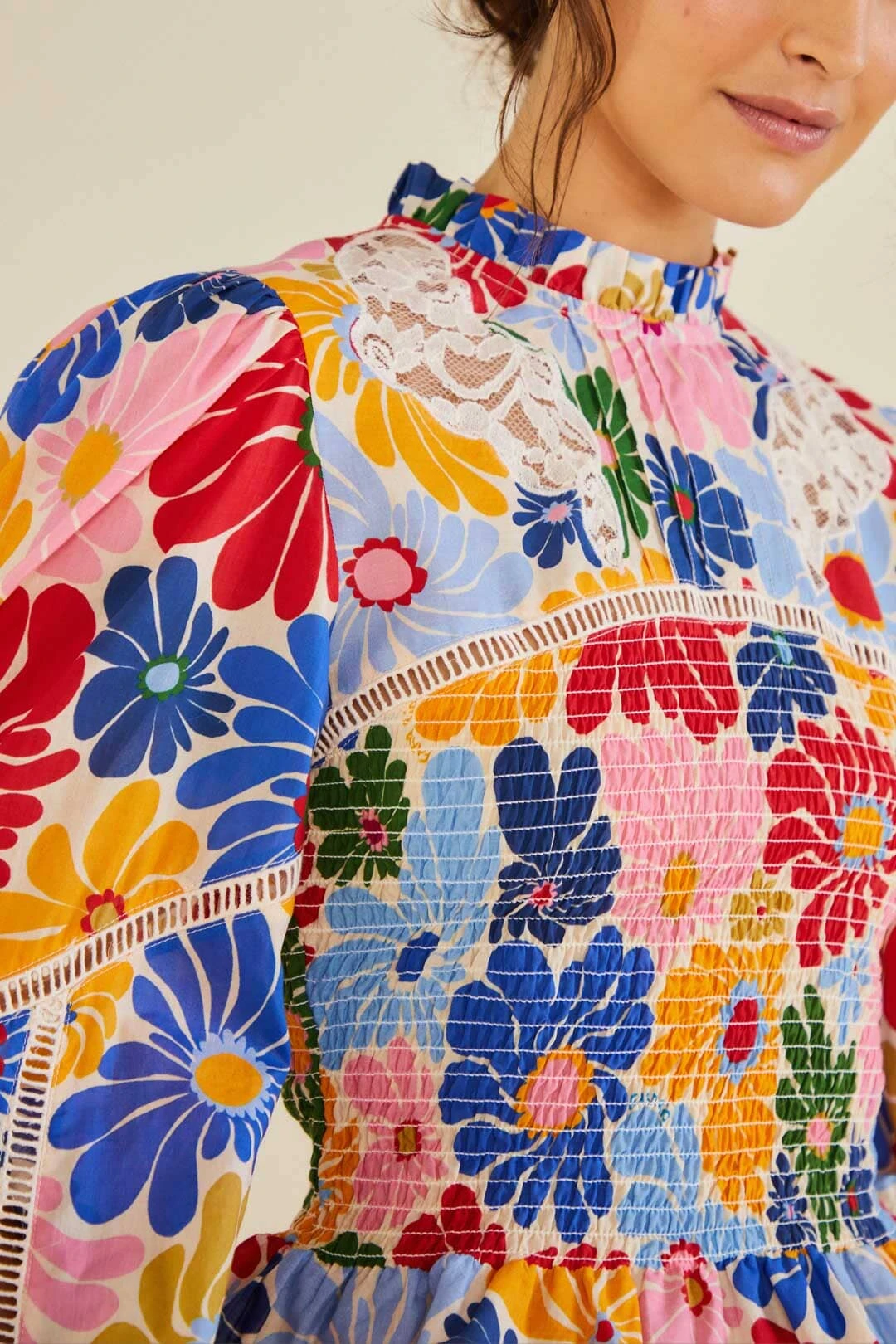 Farm Rio Sand Sunny Daisies Blouse 5 Farm Rio Sand Sunny Daisies Blouse - Image 3