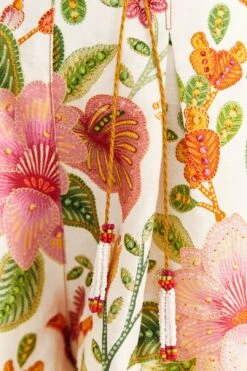 Farm Rio Off-White Macaw Bloom Shorts -Farm Rio Store 309223 05