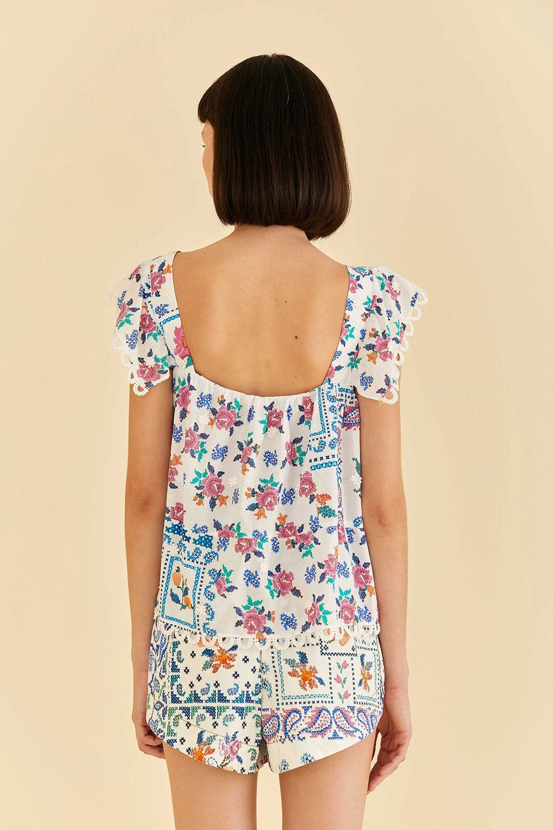 Farm Rio Off-White Romantic Bandanas Blouse 6 Farm Rio Off-White Romantic Bandanas Blouse - Image 4