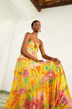 Farm Rio Yellow Macaw Bloom Maxi Dress 10 Farm Rio Yellow Macaw Bloom Maxi Dress -Farm Rio Store 309490 03