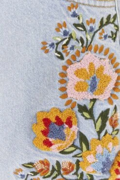 Farm Rio Summer Garden Embroidered Denim Shorts -Farm Rio Store 311873 05