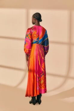 Farm Rio Vintage Wave Circle Cut-Out Midi Dress 13 Farm Rio Vintage Wave Circle Cut-Out Midi Dress -Farm Rio Store 312373 05