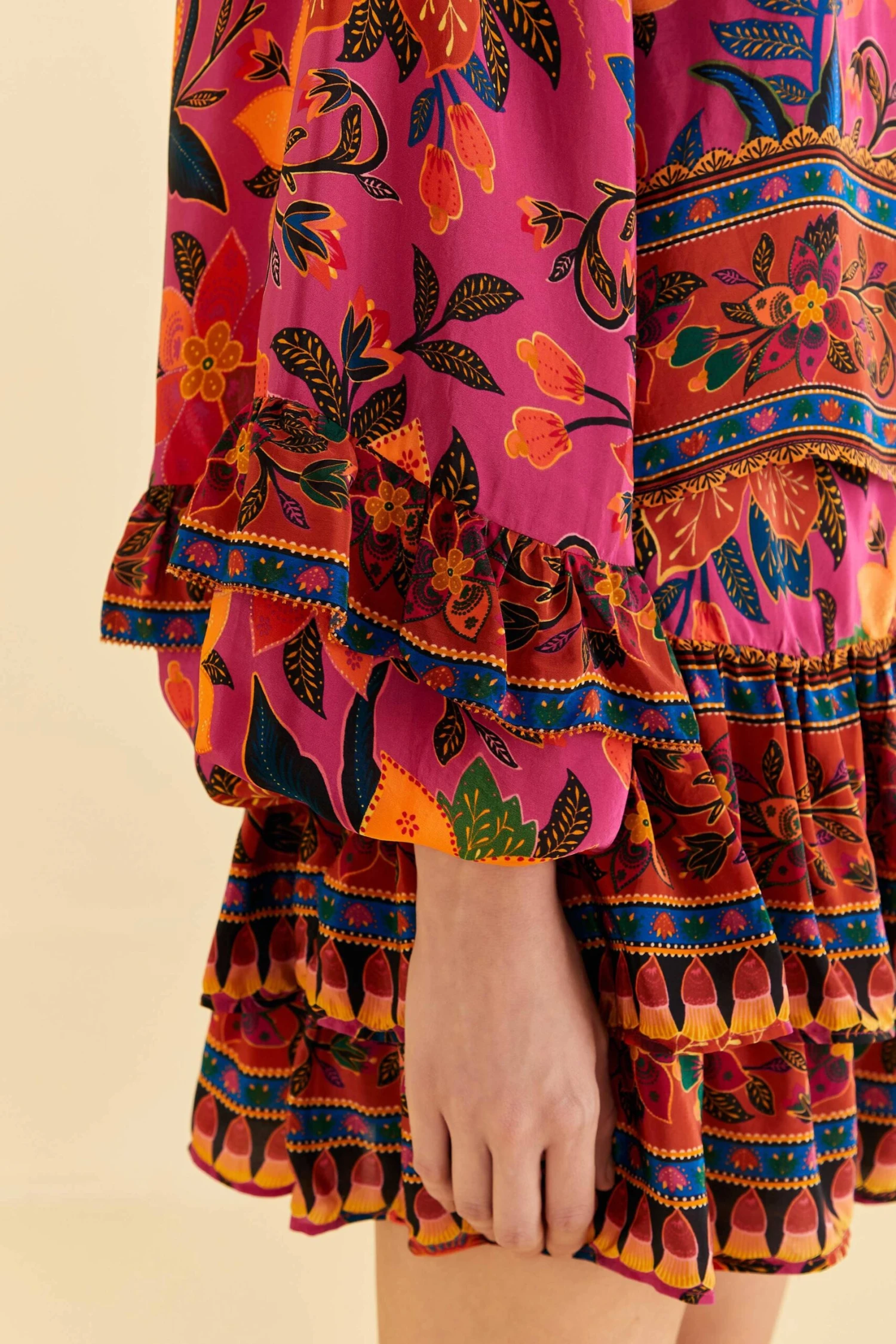 Farm Rio Pink Tropical Tapestry Long Sleeve Blouse 8 Farm Rio Pink Tropical Tapestry Long Sleeve Blouse - Image 6