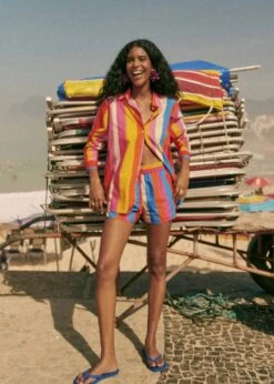 Farm Rio Carioca Stripes Multicolor Kurt Shorts 9 Farm Rio Carioca Stripes Multicolor Kurt Shorts -Farm Rio Store 321459 03